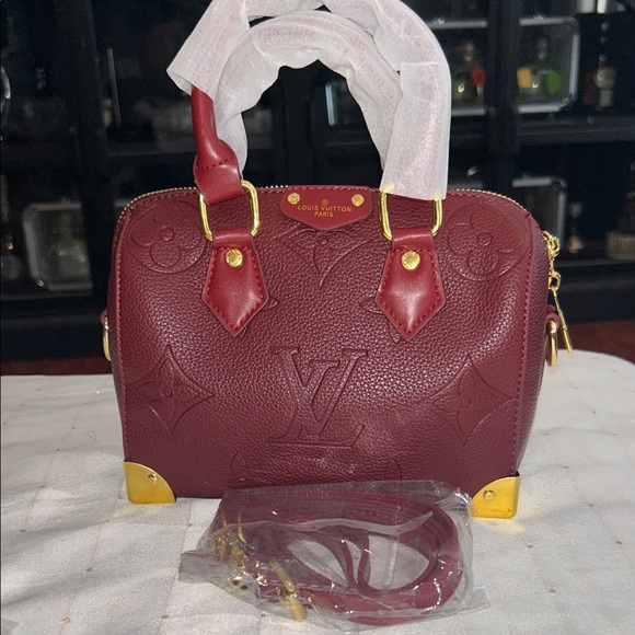 ⭐️ SPEEDY ⭐️ - Picture 1 of 6